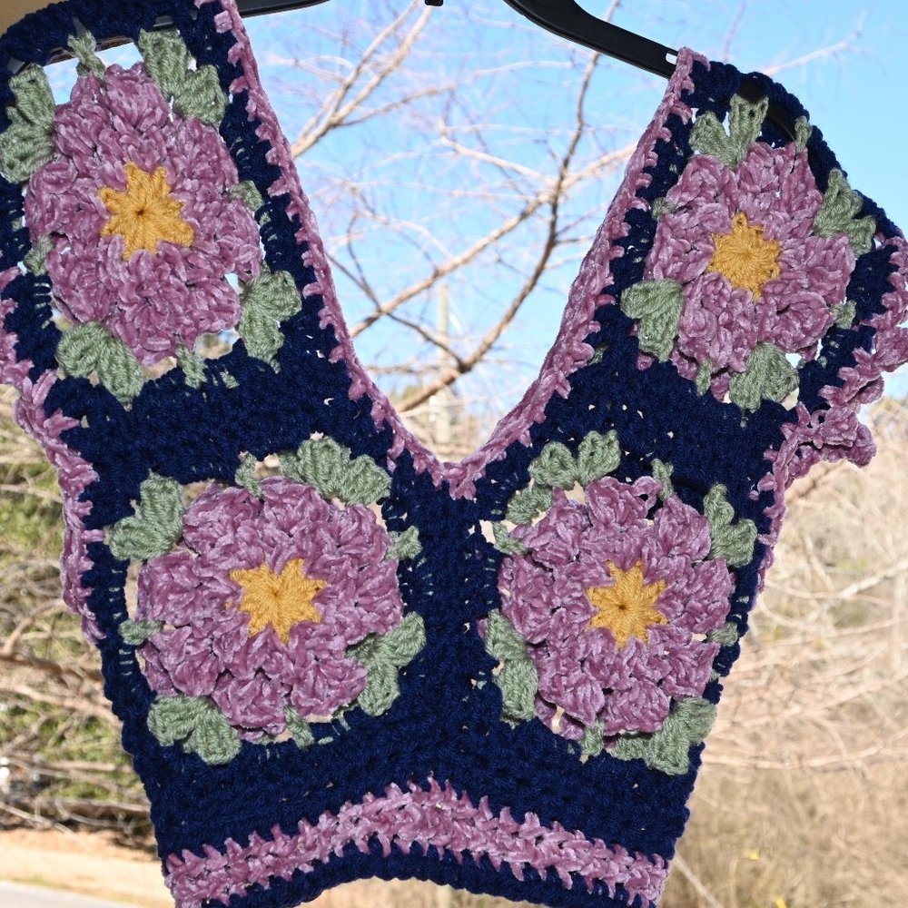 New flower granny square top osfm v neck handmade